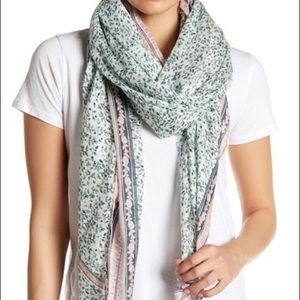 Caslon modal seaside vines scarf. NWT.
